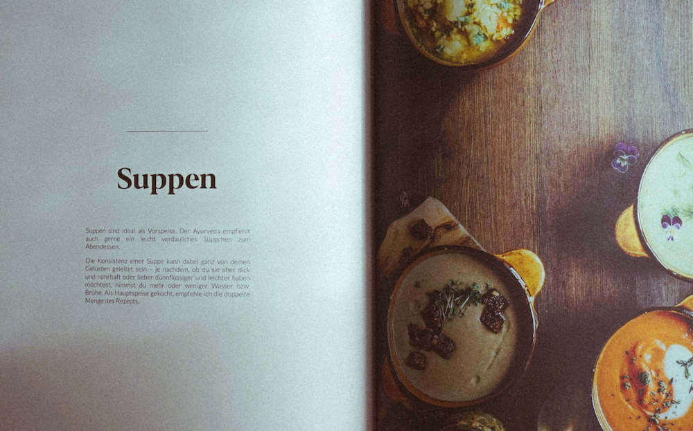 Preview: Cookbook & Coffee Table Book For Food & Love